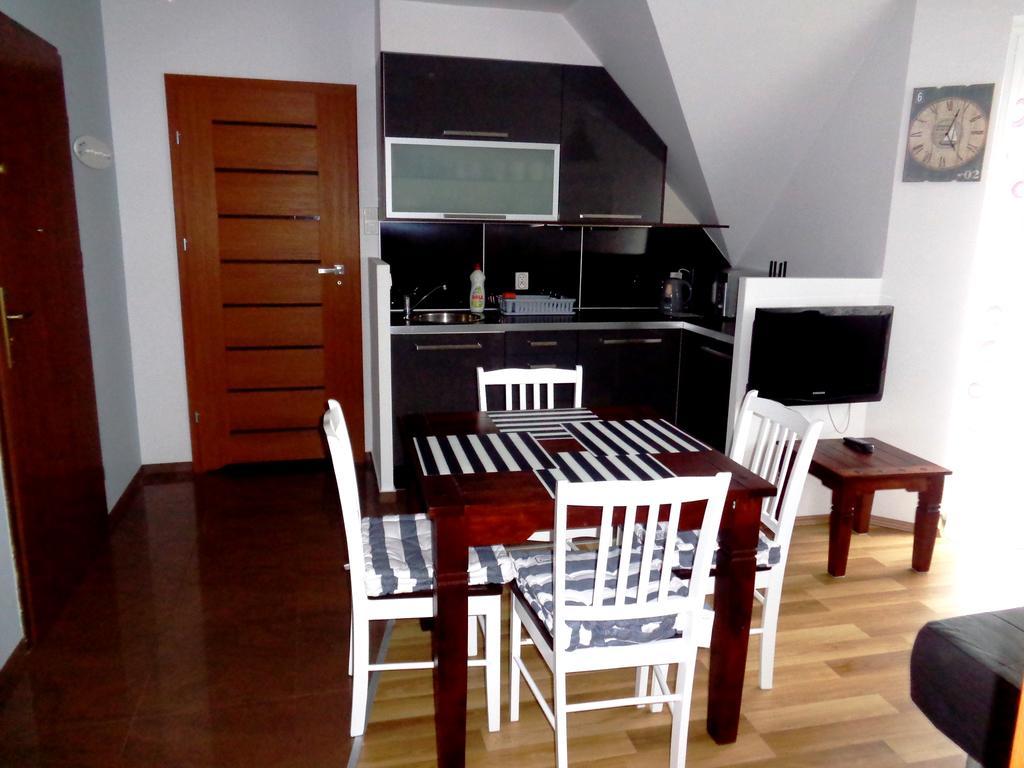 Apartament Lisi Jar Jastrzębia Góra Eksteriør billede